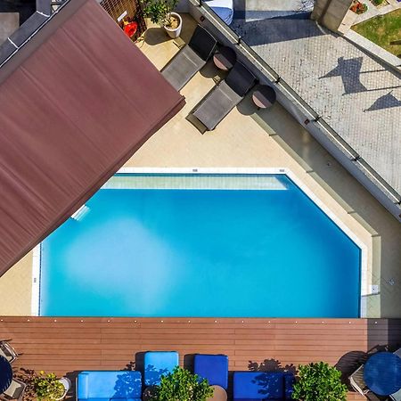 Apart Hotel Moderno Em Жоїнвіль Екстер'єр фото