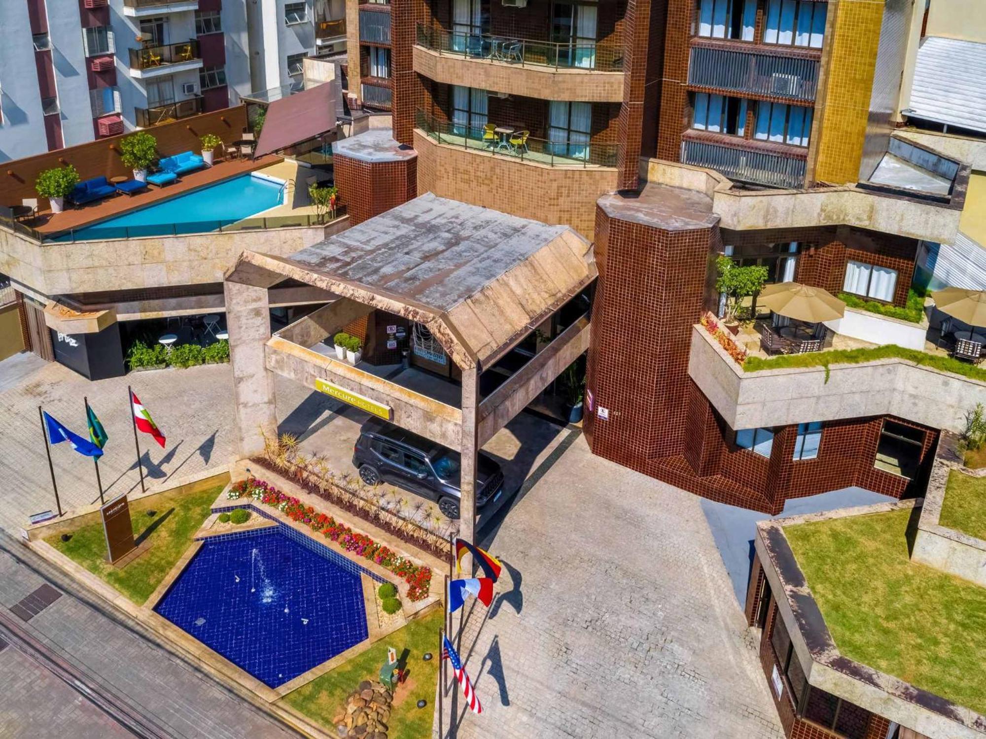 Apart Hotel Moderno Em Жоїнвіль Екстер'єр фото