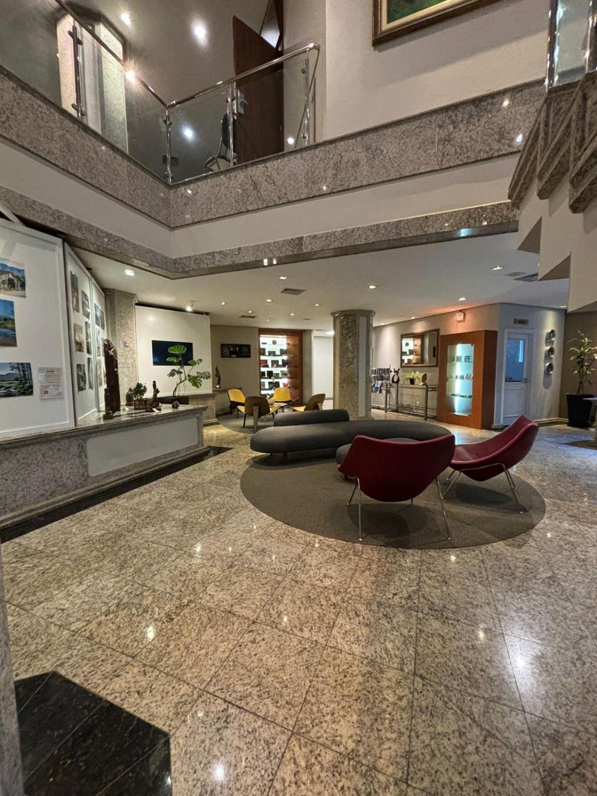 Apart Hotel Moderno Em Жоїнвіль Екстер'єр фото